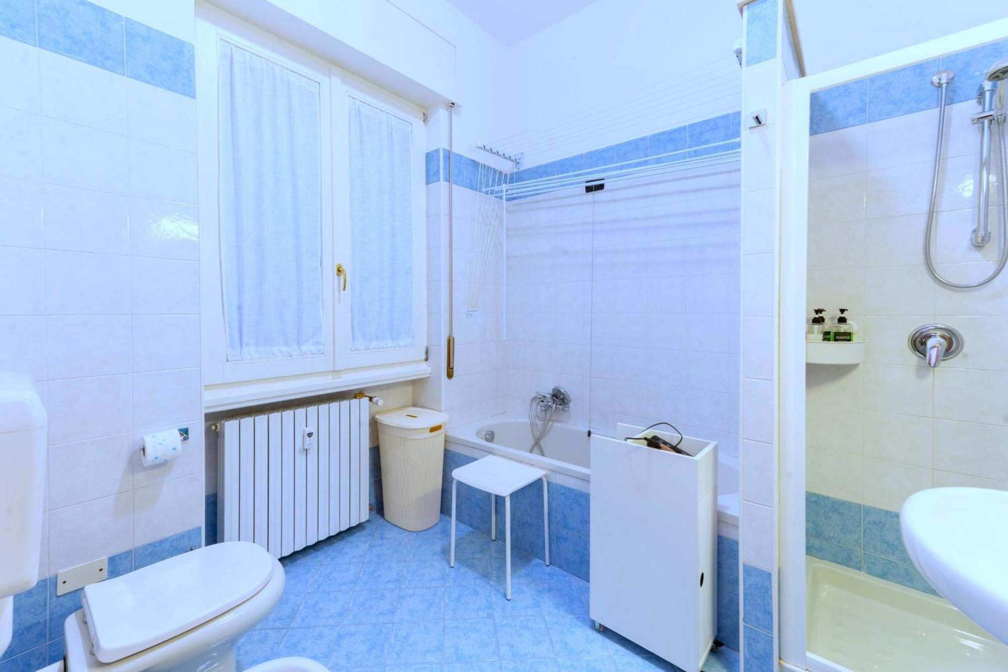Holiday Apartment - Brescia Centro - Parcheggio Privato Kültér fotó